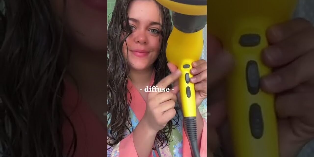 Super Quick Wavy Hair Routine (Upright Styling!)