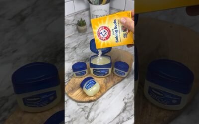 This Vaseline and Baking Soda Mix Will Change Your Life! #beautyhacks #skincare