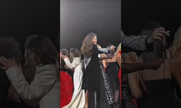 Aishwarya rai looking gorgeous at paris fashion show 2025