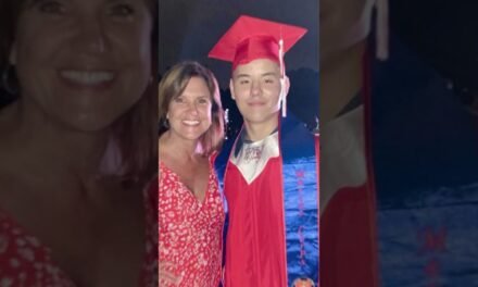 COLLIN GOSSELIN SNUBS MOM KATE IN GRADUATION POST AFTER HER REPORTED SHADE AT CEREMONY #shorts
