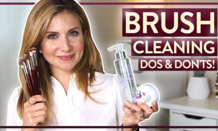 Cleaning Your Makeup Brushes (Dos & Don'ts) #shorts