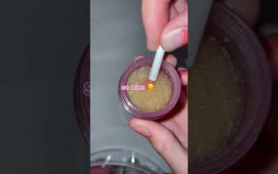 homemade lip scrub! #lipscrubs #skincare #makeup #preppy #aesthetic #grwm #lipbalm #lipproducts