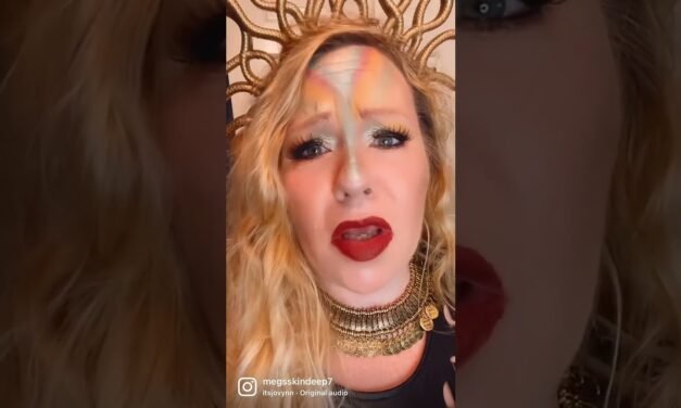 Beauty tips for every age: glowy skin secrets #womenover40