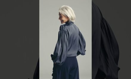 Classic Beauty at Any Age: Late-Summer Fashion for Mature Elegance