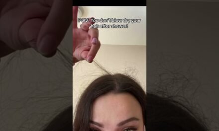 You don’t blow dry your hair after showr? #skinbarrier #haircare #hairs #haircaretips