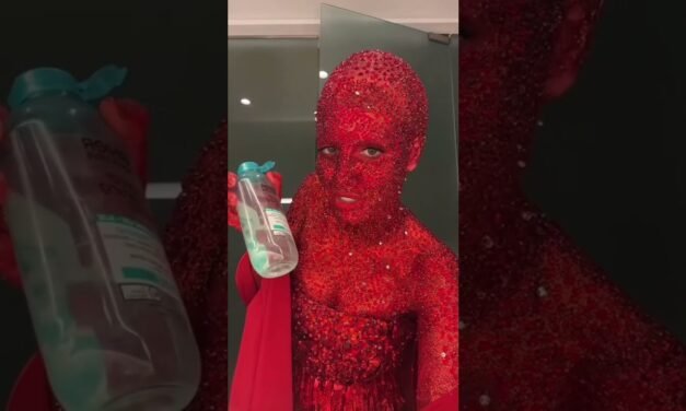 PART 1 of removing the over 30,000 stones on my body for my @dojacat dupe look for NYFW #nyfw