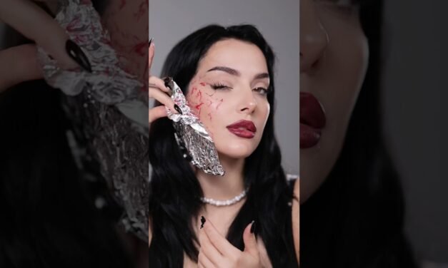 Easy Halloween cuts makeup hack #beautyhacks (orgn @alexxandra.makeup
