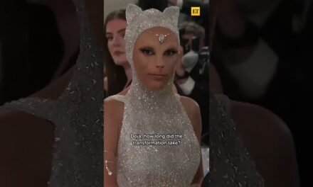 Doja Cat Looks "Purr-fect" At the 2023 Met Gala #shorts