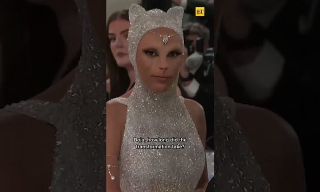 Doja Cat Looks "Purr-fect" At the 2023 Met Gala #shorts