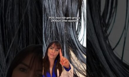 How to prevent greasy hair #greasyhair #haircare #dermatologist #oilyskin