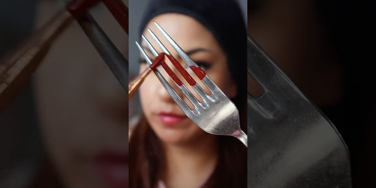 Halloween hack #makeup #beautyhacks #halloween