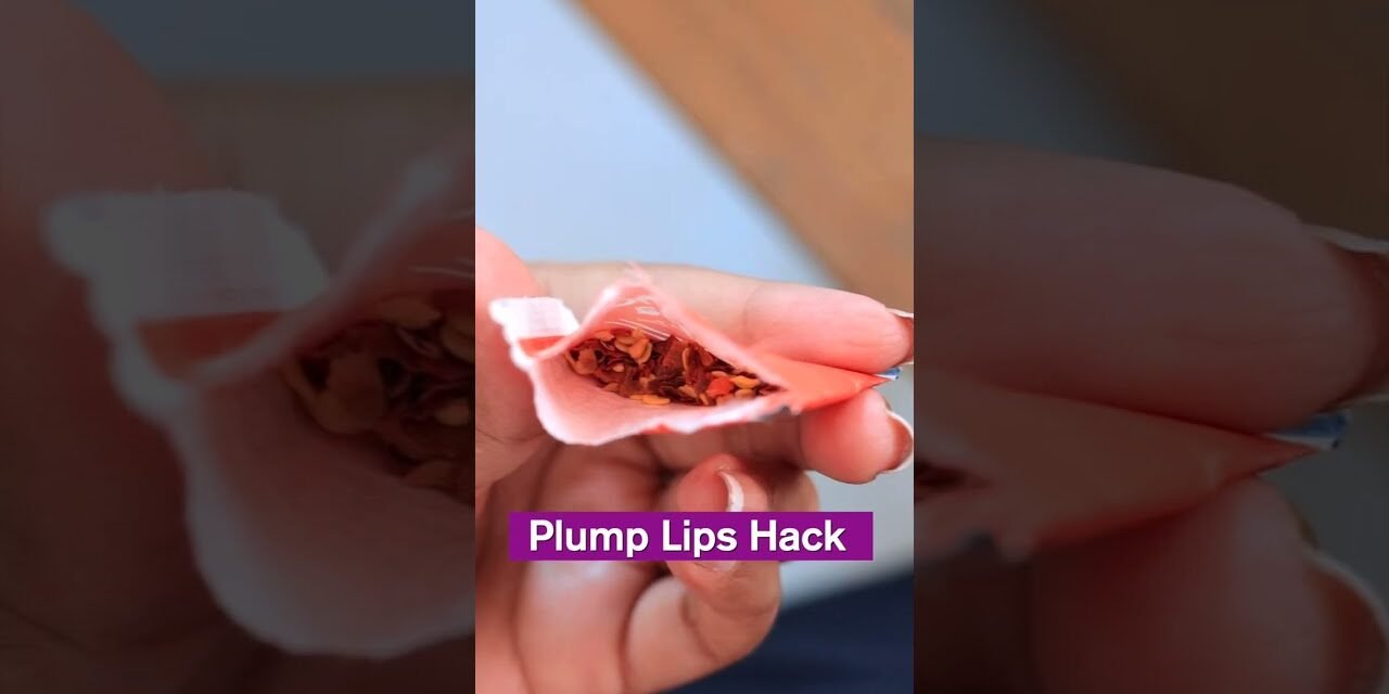 Laal Mirch Se Plump Lips | Viral Beauty Hacks | Anaysa Shorts